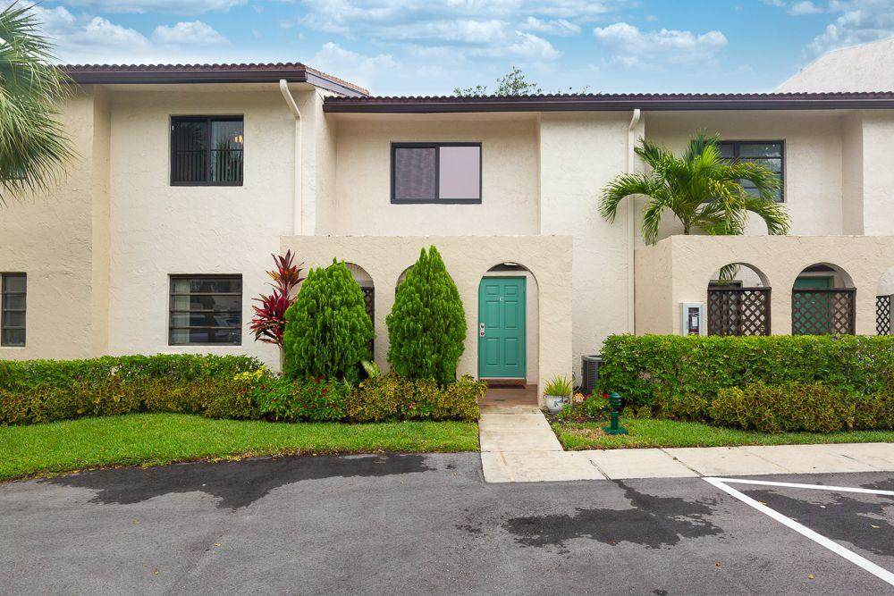 21820 Cypress Circle - Photo 1