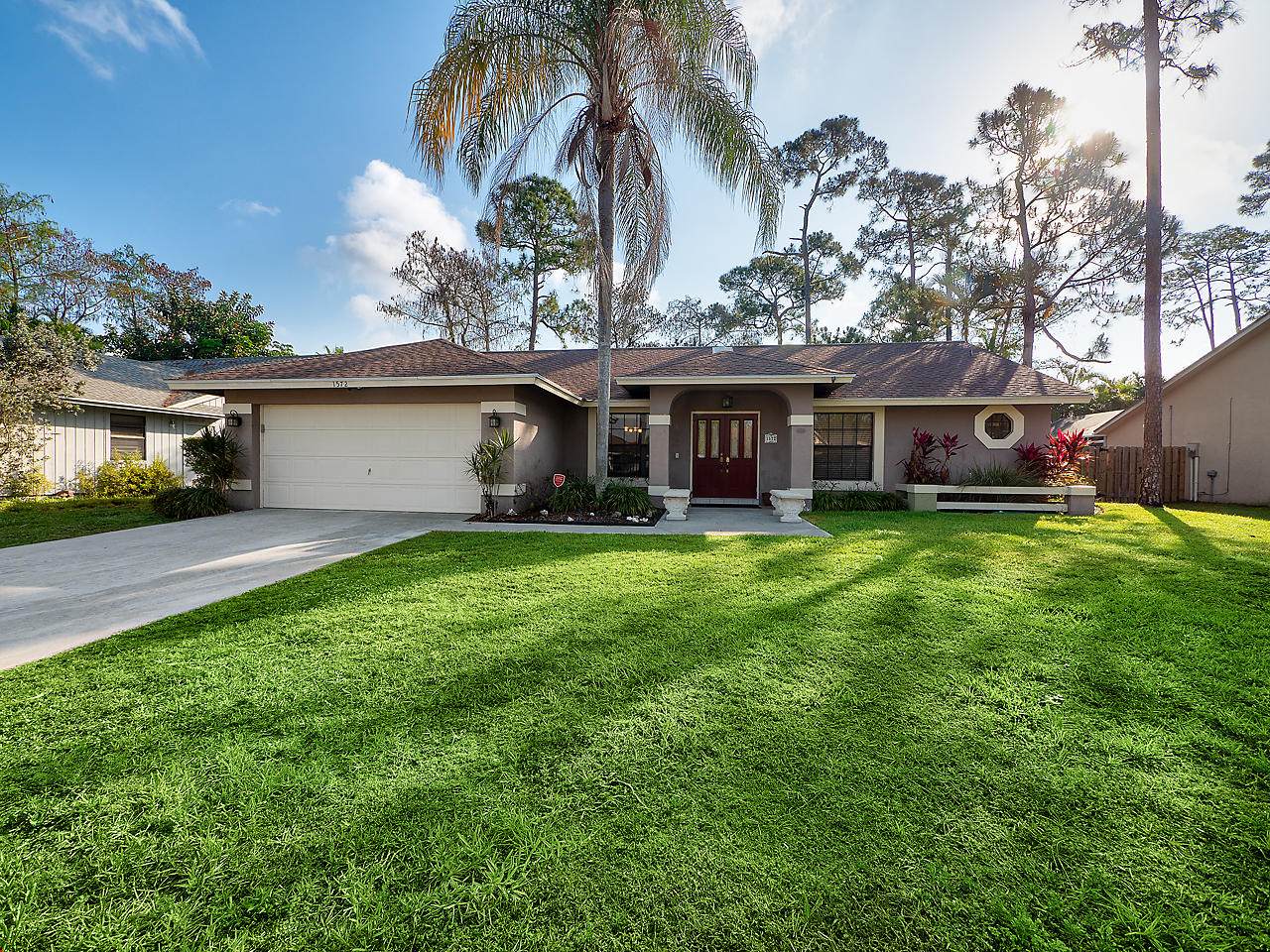 1572 Primrose Lane - Photo 1