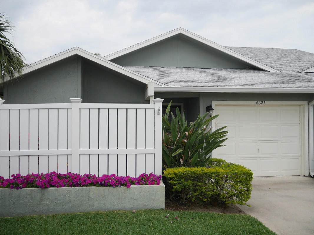 6627 Yorktown Drive - Photo 1