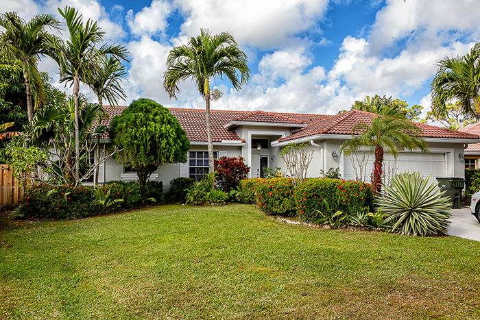 4836 Lee Road - Photo 1