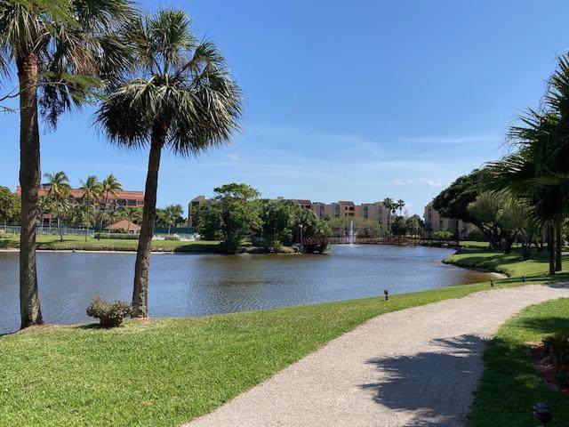 950 Egret Circle - Photo 1