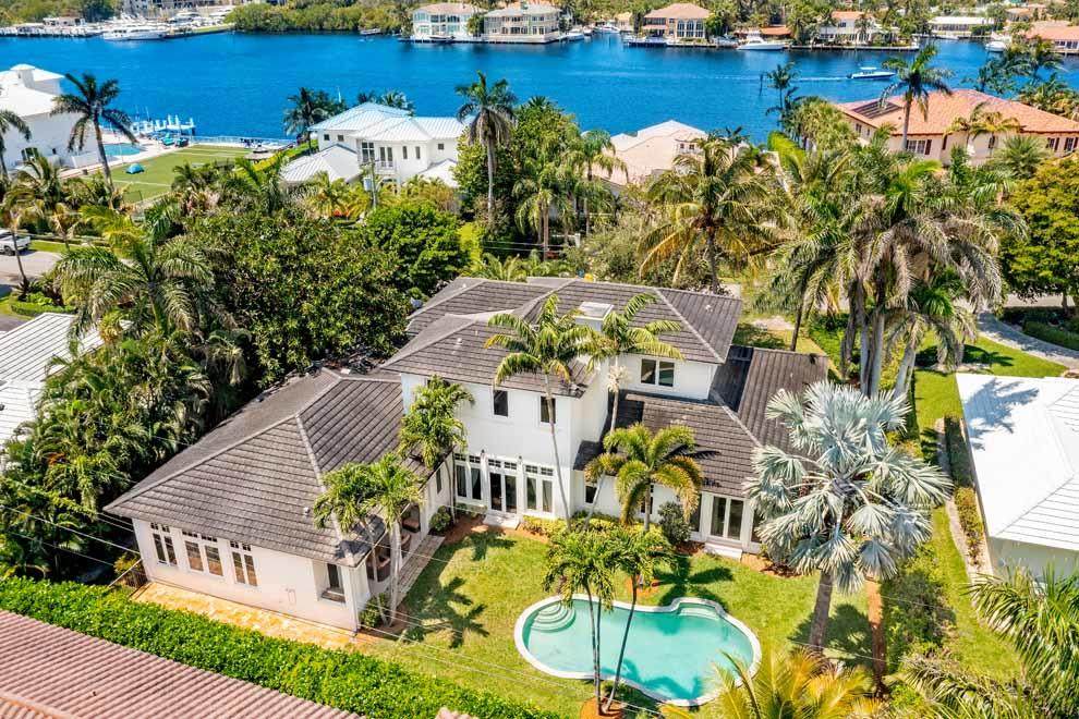 939 Seasage Drive - Photo 1