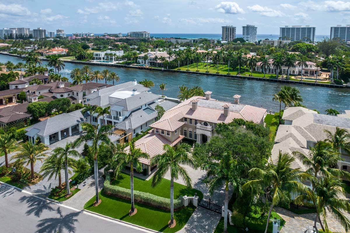 1936 Royal Palm Way - Photo 1