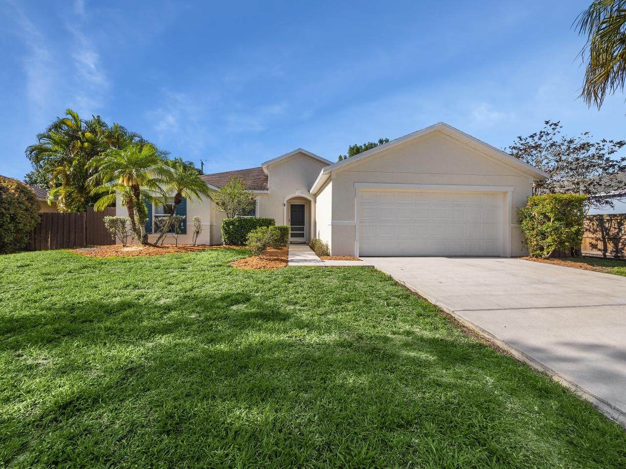 1362 Patricia Avenue - Photo 1