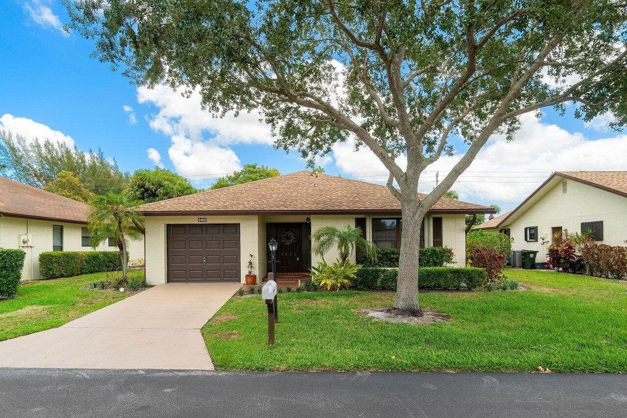 6460 Lakemont Circle - Photo 1