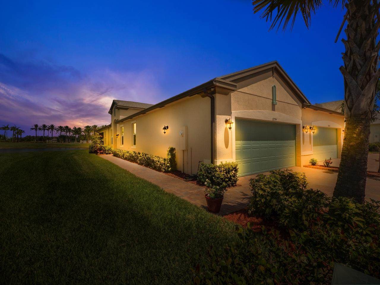 12774 Lake Fern Circle - Photo 1