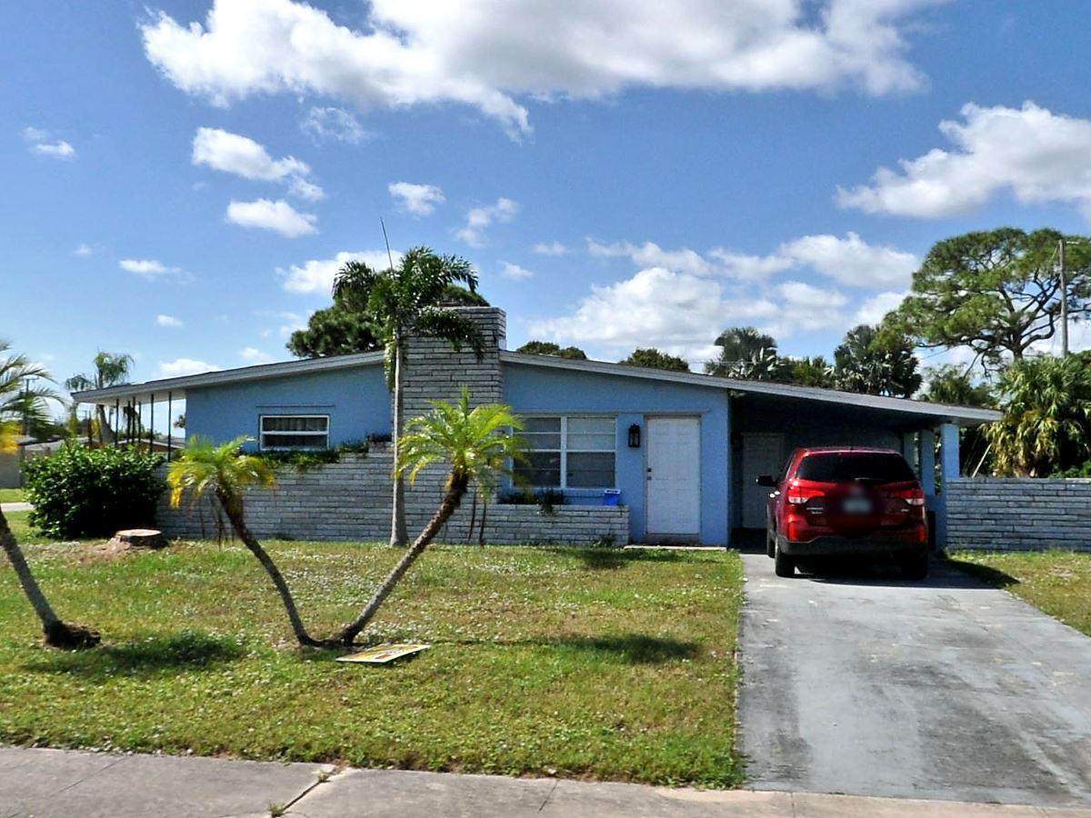 102 Entrada Avenue - Photo 1