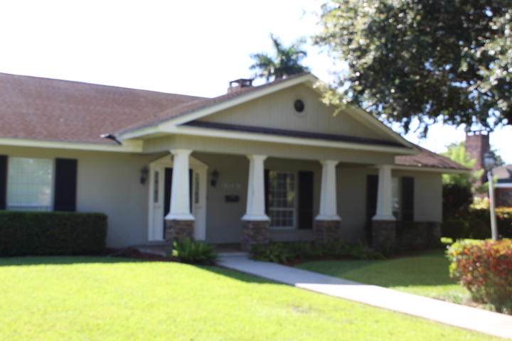 909 2nd Street - Photo 1
