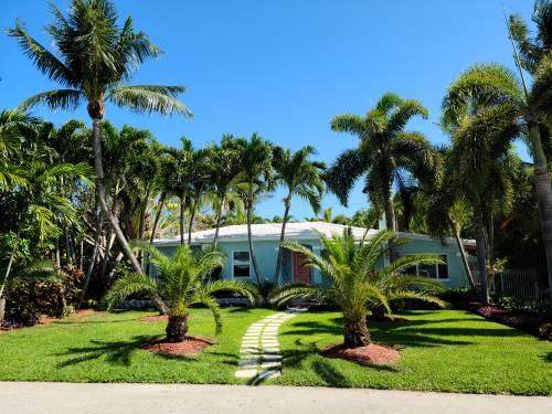 902 Boca Raton Road - Photo 1