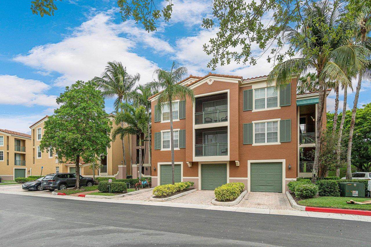 11760 Saint Andrews Place - Photo 1
