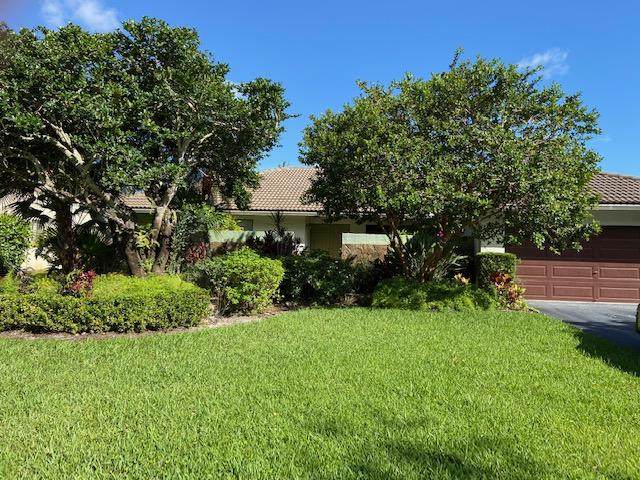 10919 17 Manor - Photo 1