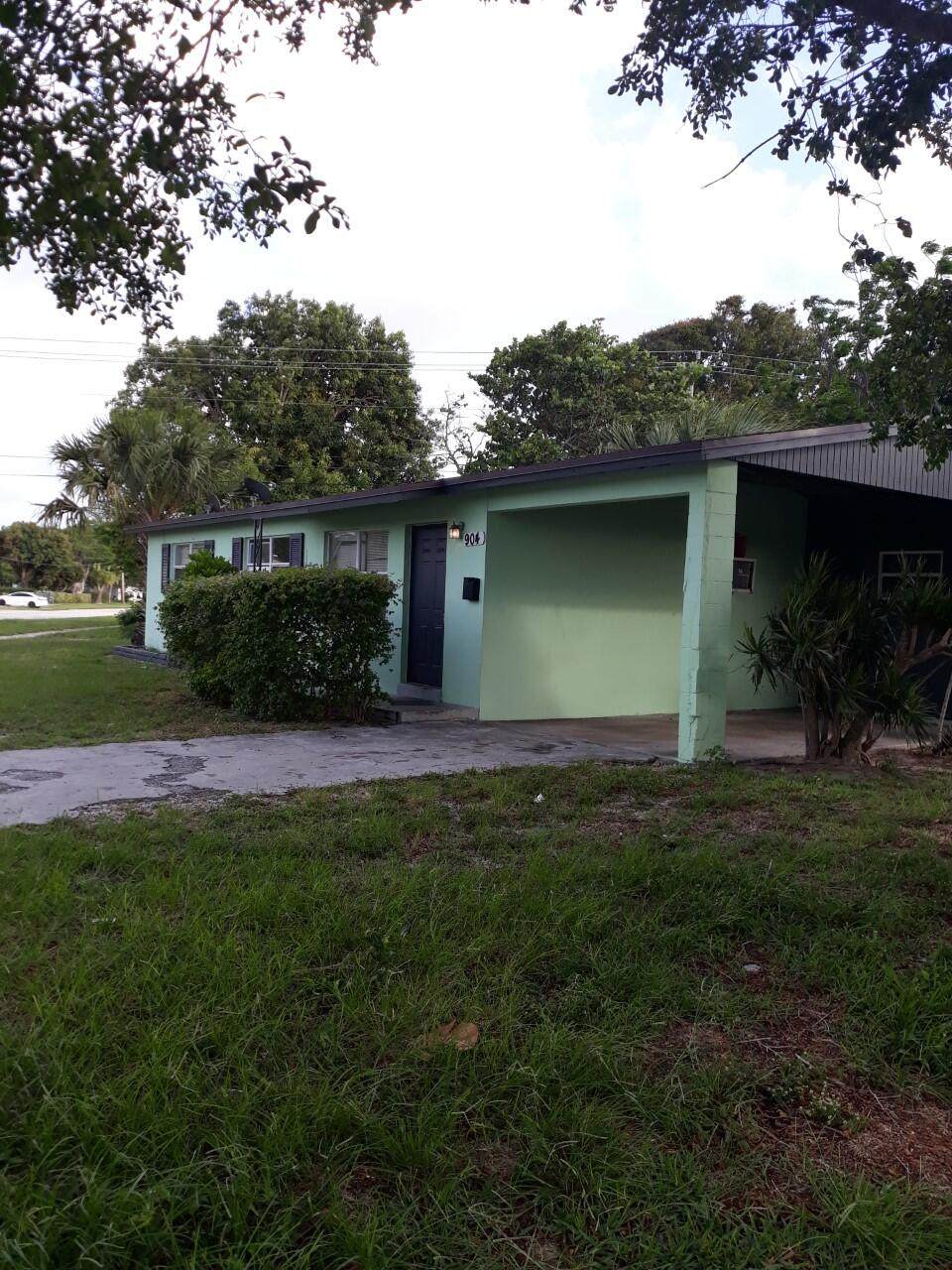904 Jasmine Drive - Photo 1