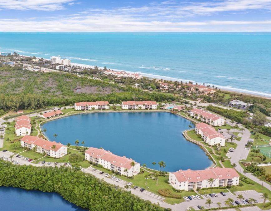 4468 Ocean Boulevard - Photo 1