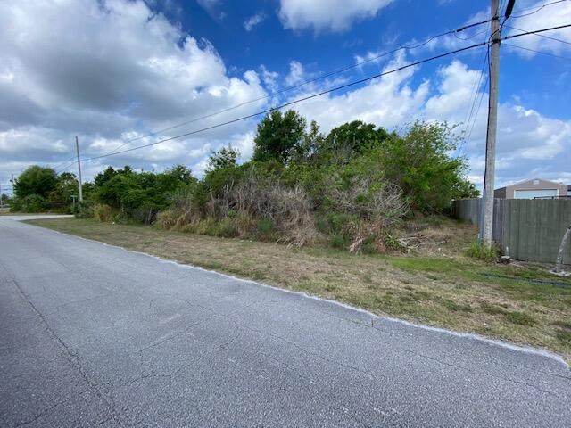 507 Kabot Avenue - Photo 1
