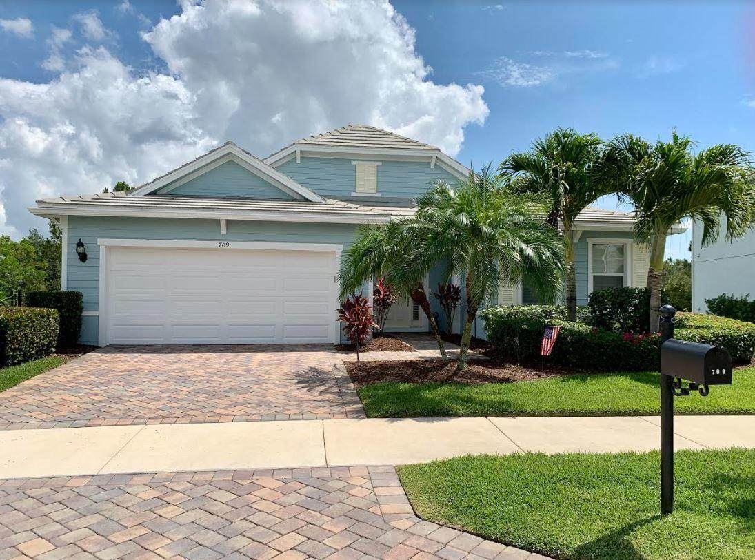709 Sun Circle - Photo 1