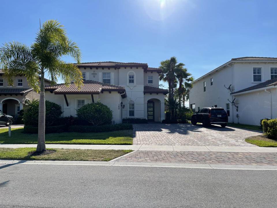 160 Andros Harbour Place - Photo 1
