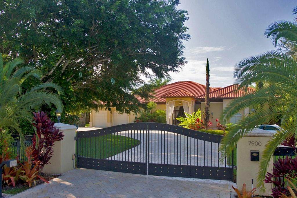 7900 122nd Street - Photo 1