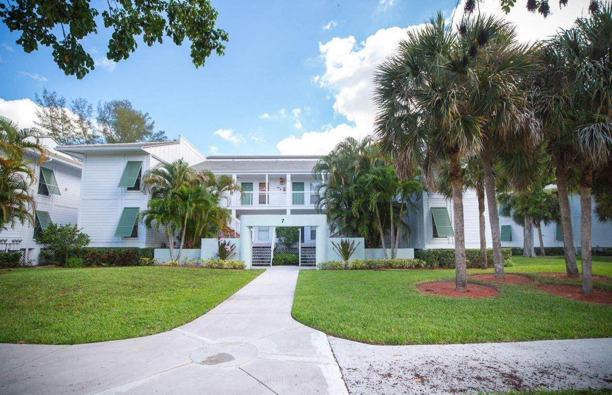 156 Cypress Point Drive - Photo 1