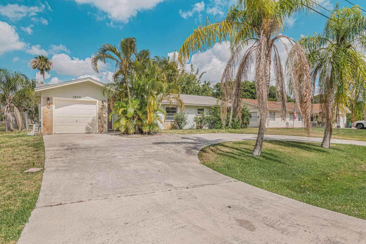 5809 Hickory Drive - Photo 1