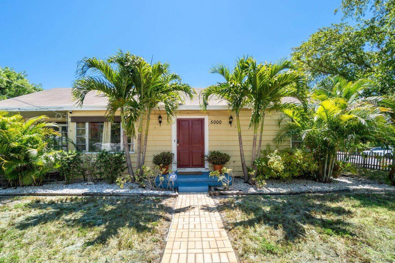5000 Spruce Avenue - Photo 1