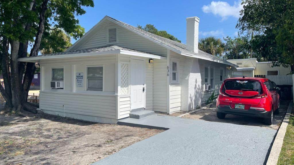 636 53rd Street - Photo 1
