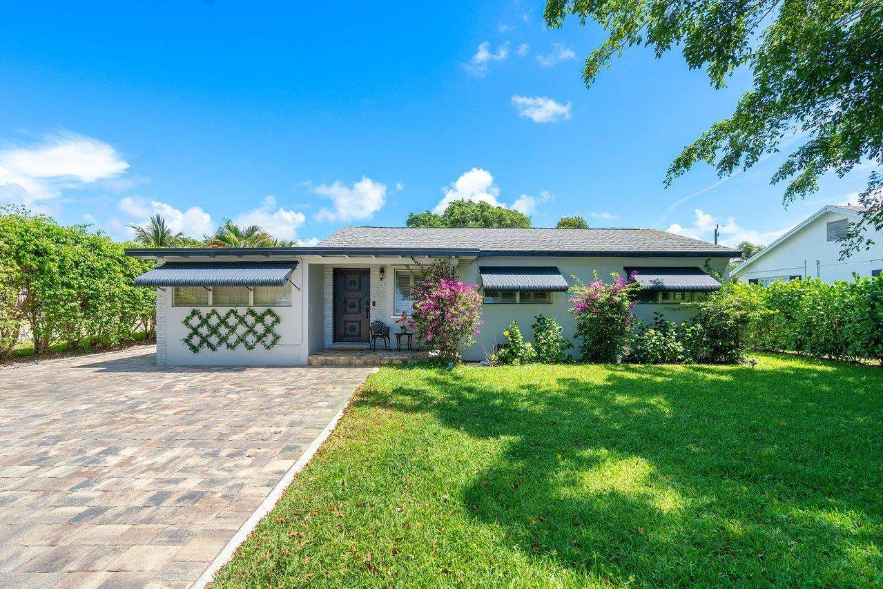227 15 Street - Photo 1