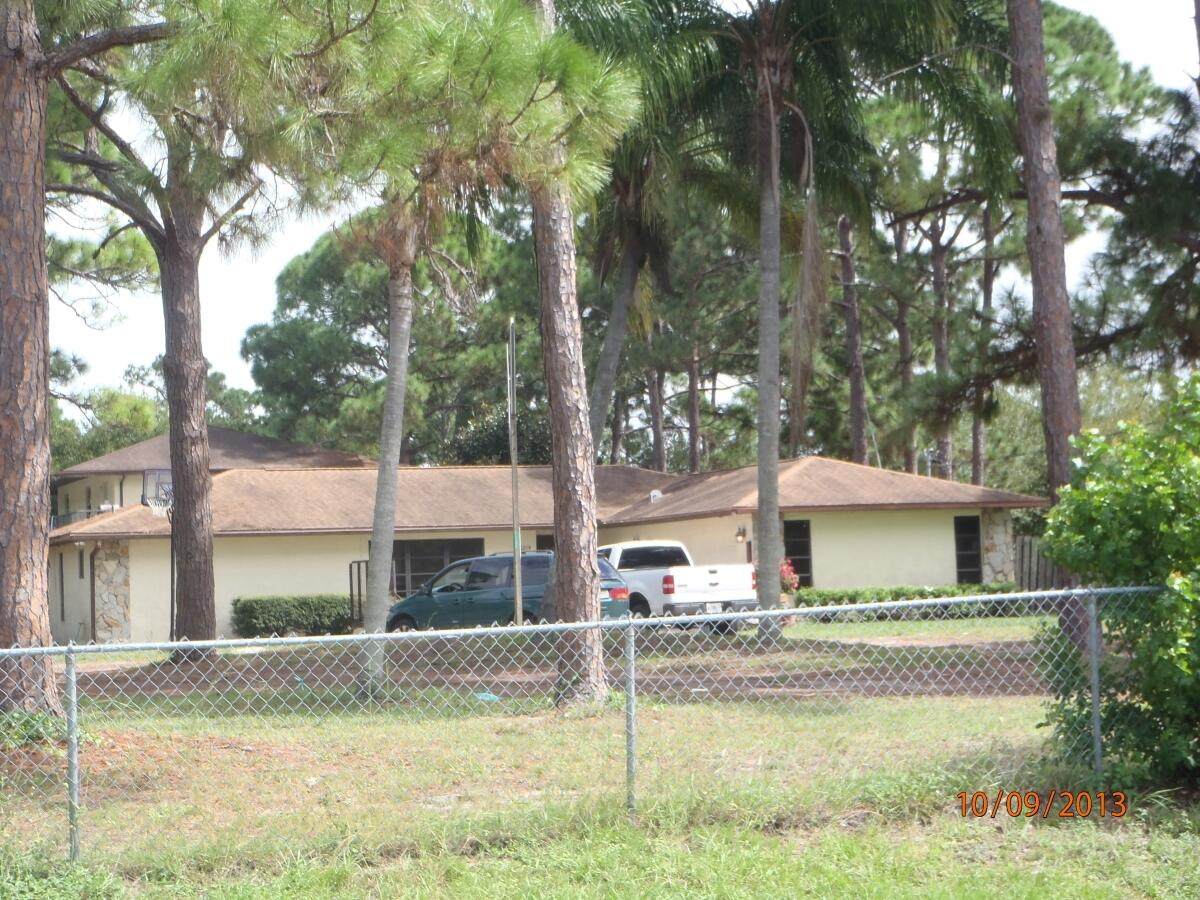 5214 Buchanan Drive - Photo 1