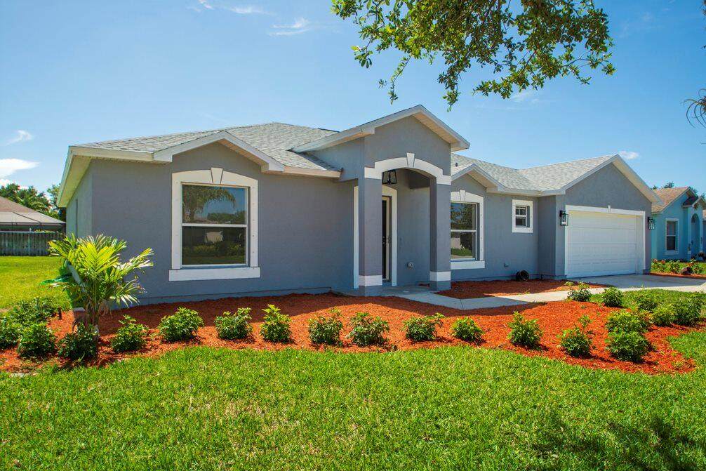 203 37th Drive - Photo 1