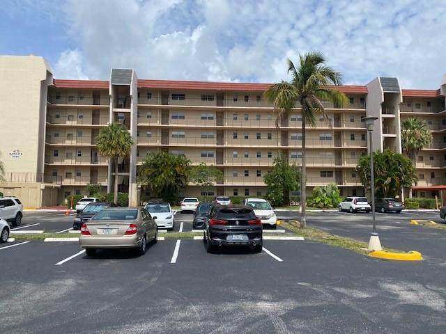 3590 Via Poinciana - Photo 1