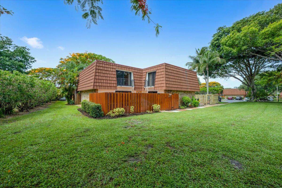 1835 San Juan Drive - Photo 1