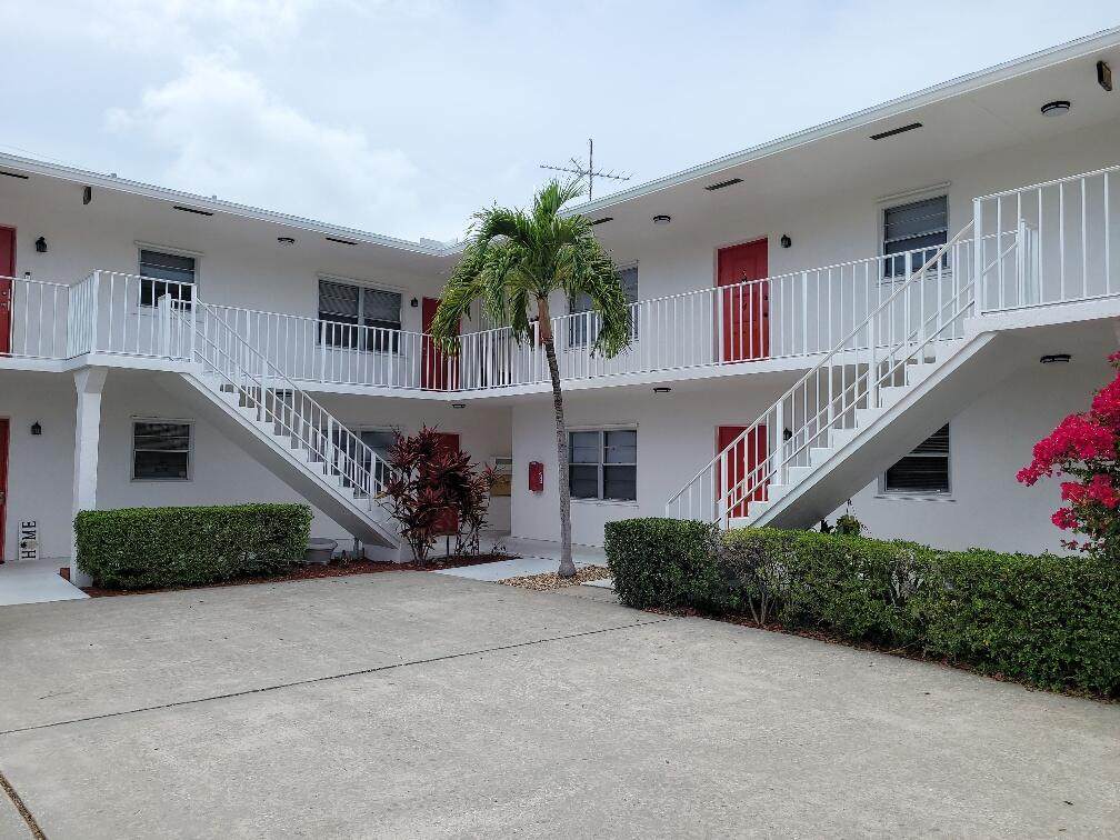 531 J Street - Photo 1