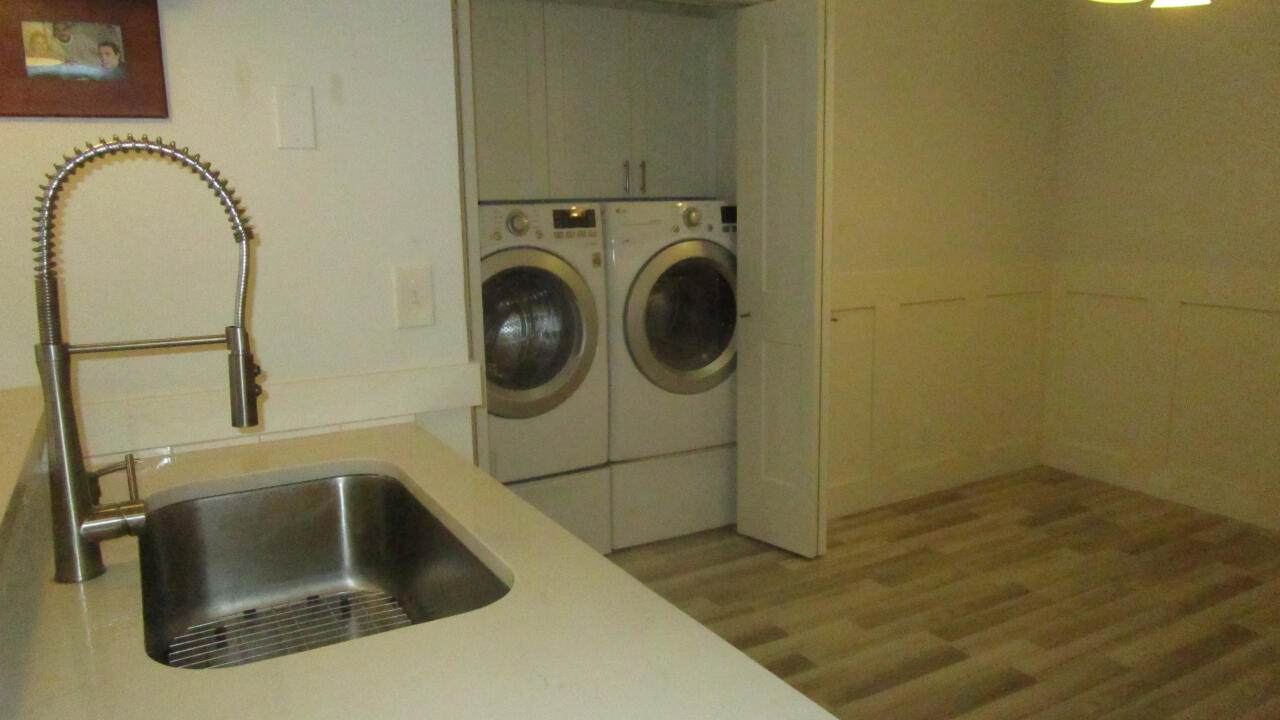 10043 53rd Way - Photo 1