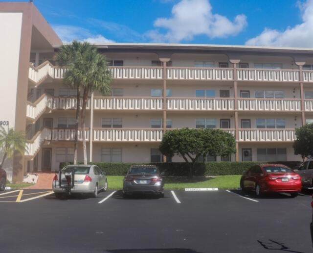 2903 Victoria Circle - Photo 1