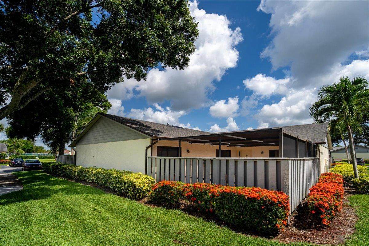 1305 Peppertree Trail - Photo 1