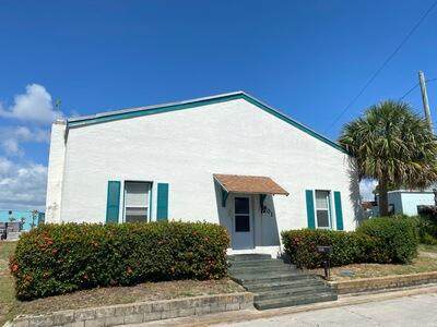 601 2nd Street - Photo 1