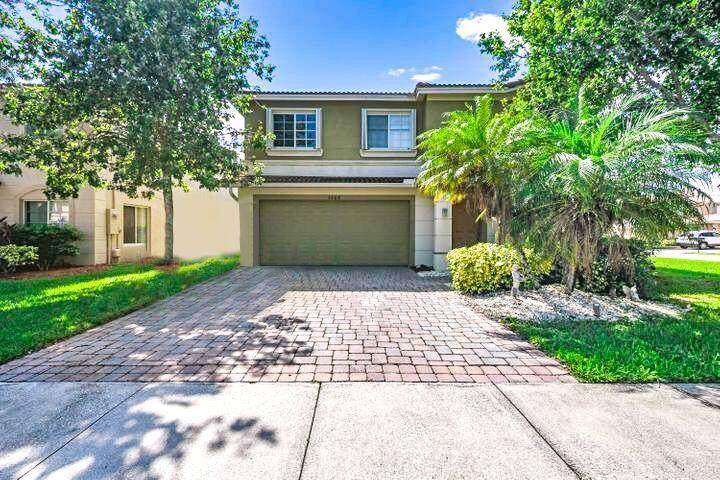 5508 Graham Drive - Photo 1