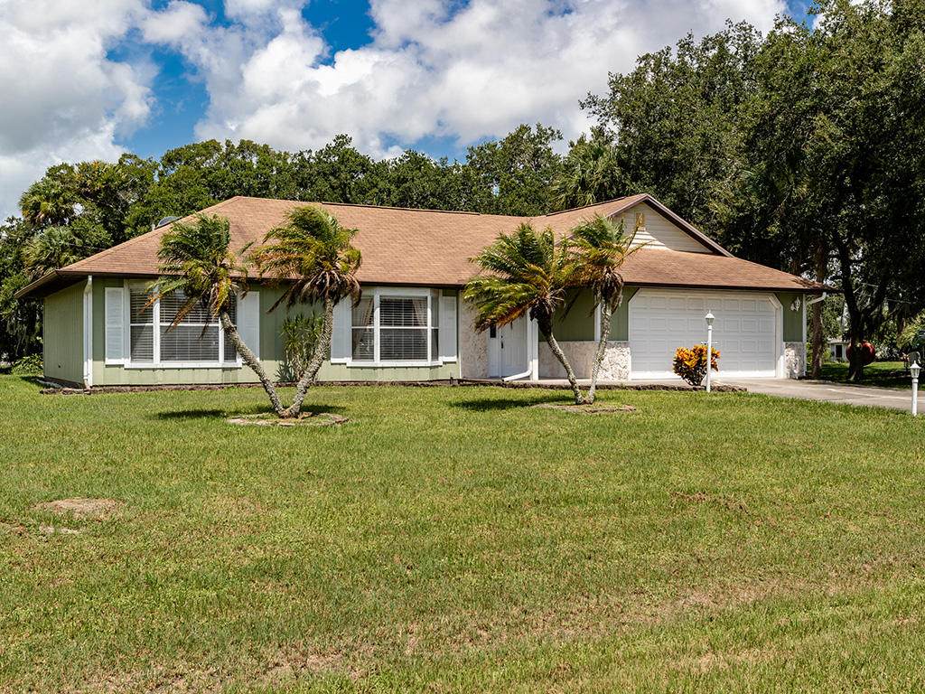 6701 Little Way - Photo 1