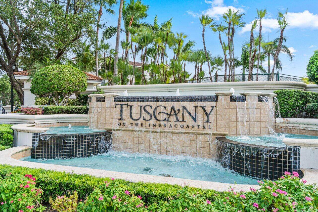 3118 Tuscany Way - Photo 1