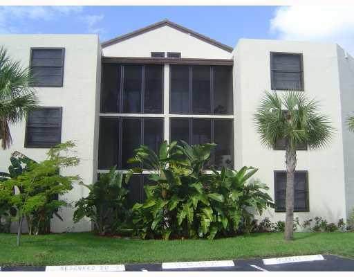 210 Lake Pointe Drive - Photo 1