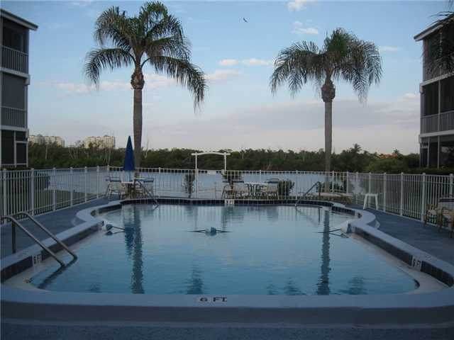 6530 Ocean Boulevard - Photo 1