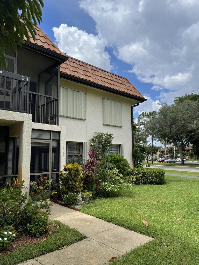 7069 Golf Colony Court - Photo 1