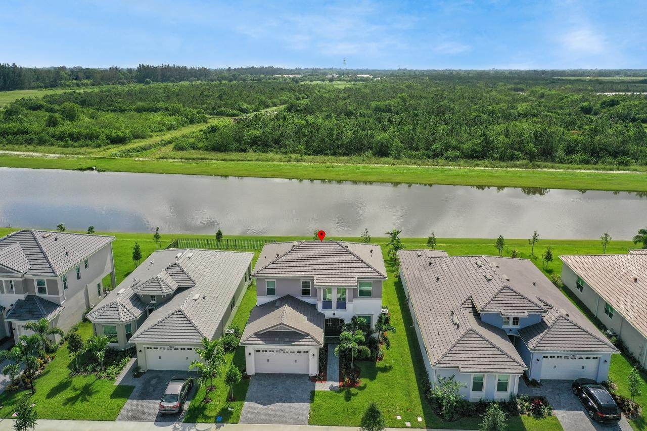 15250 Goldfinch Circle - Photo 1
