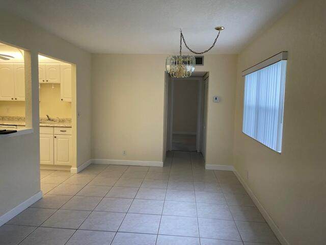 727 Flanders P - Photo 1