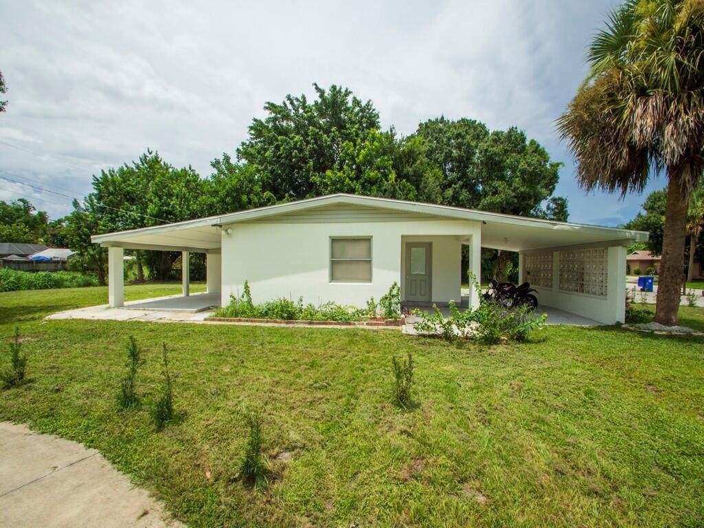805 36th Avenue - Photo 1