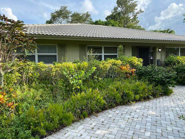 1010 5th Street - Photo 1