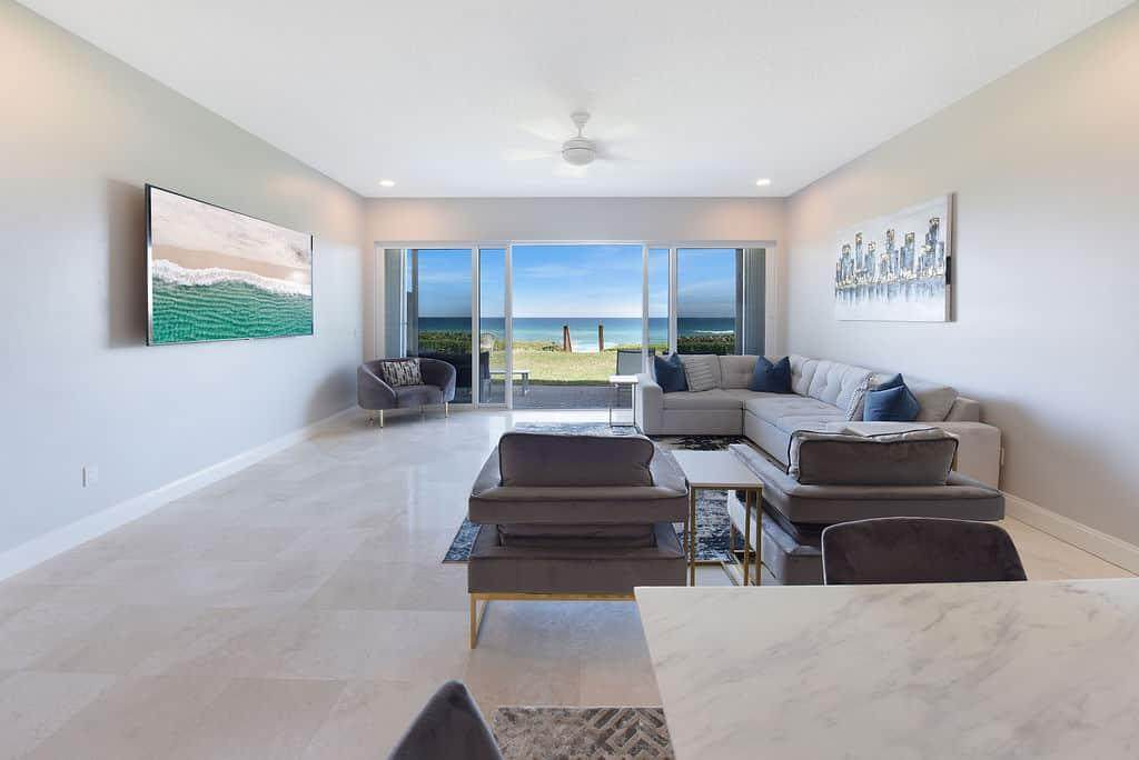 4517 Ocean Boulevard - Photo 1
