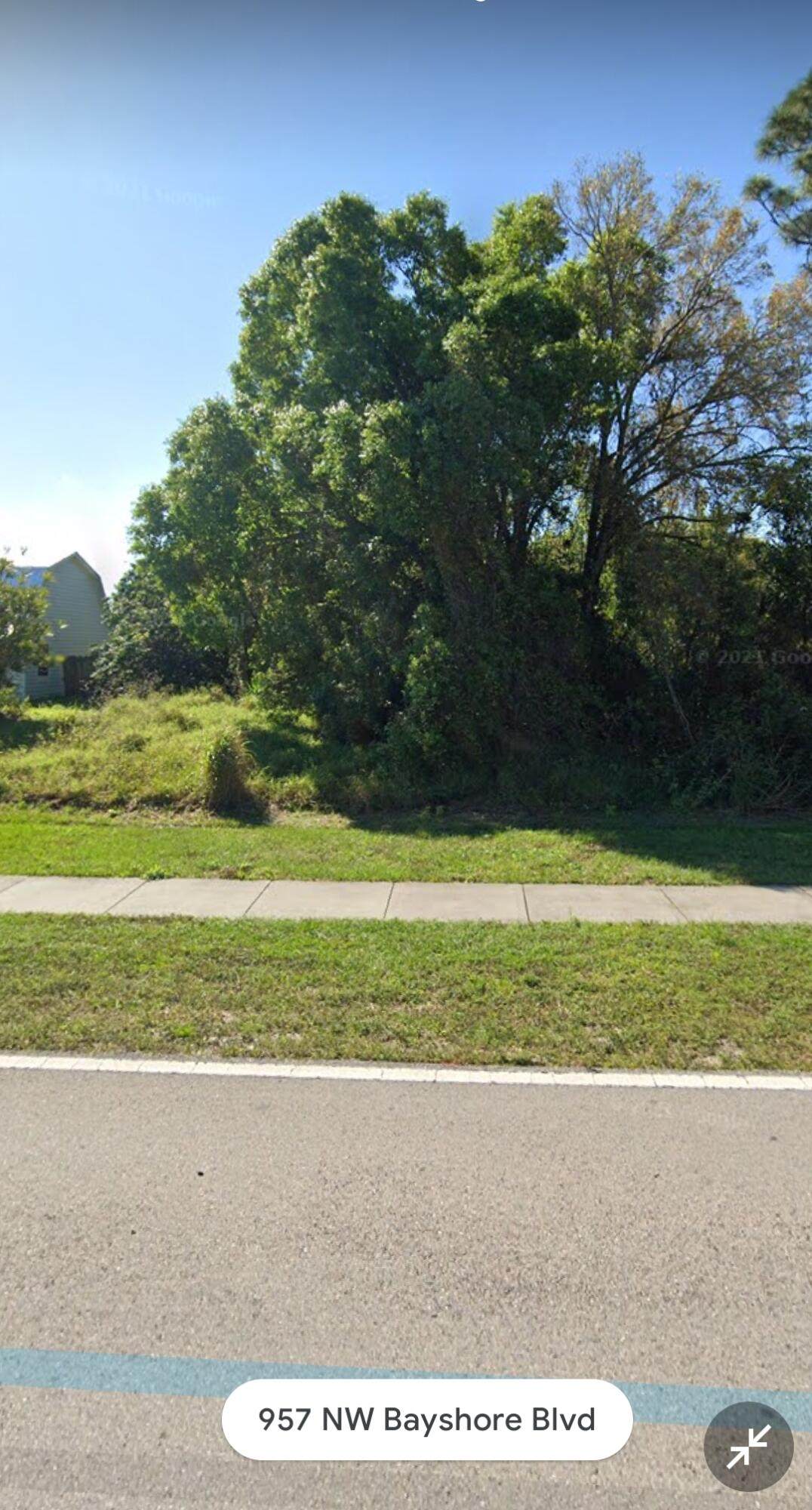 957 Bayshore Boulevard - Photo 1