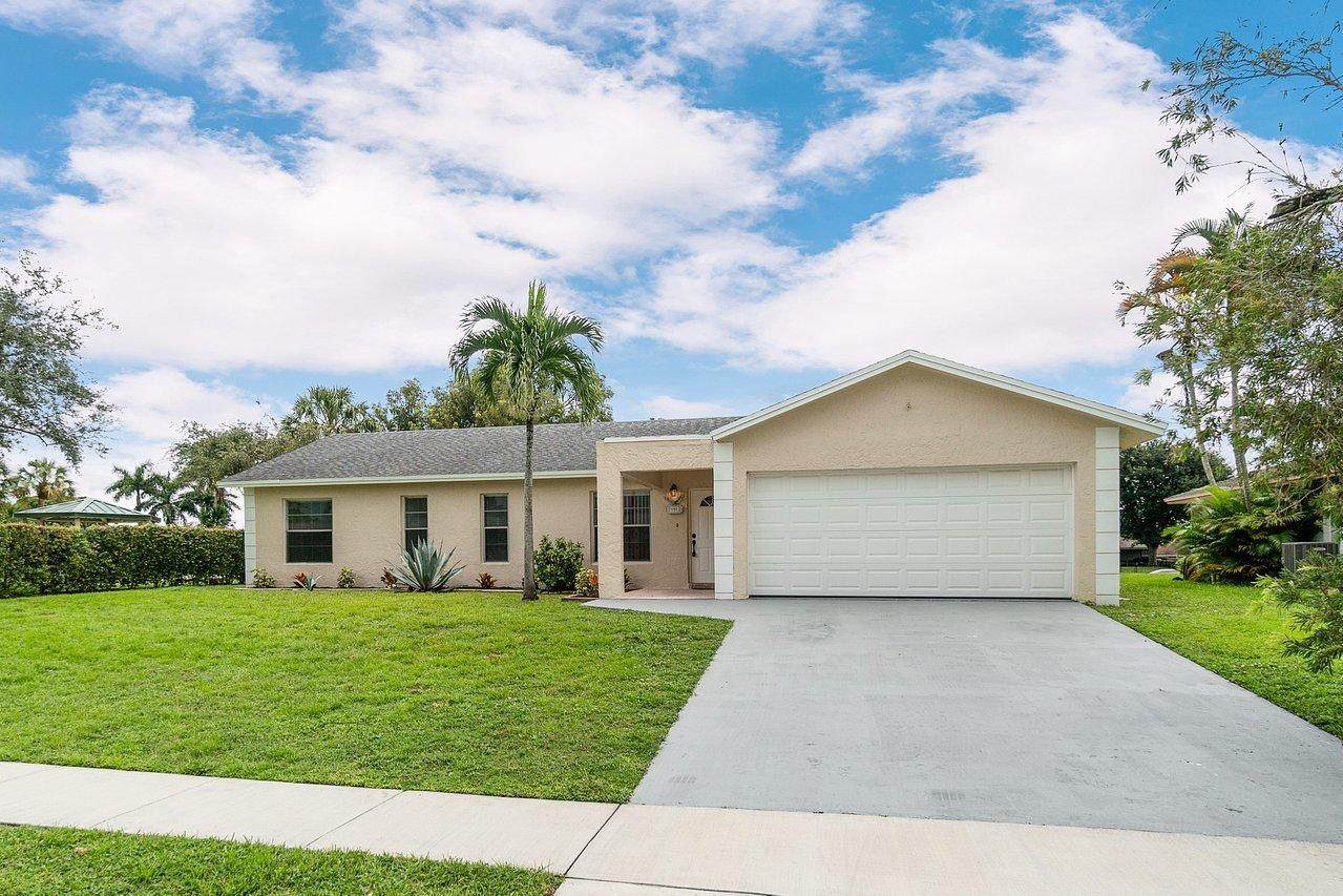 1262 Essex Drive - Photo 1