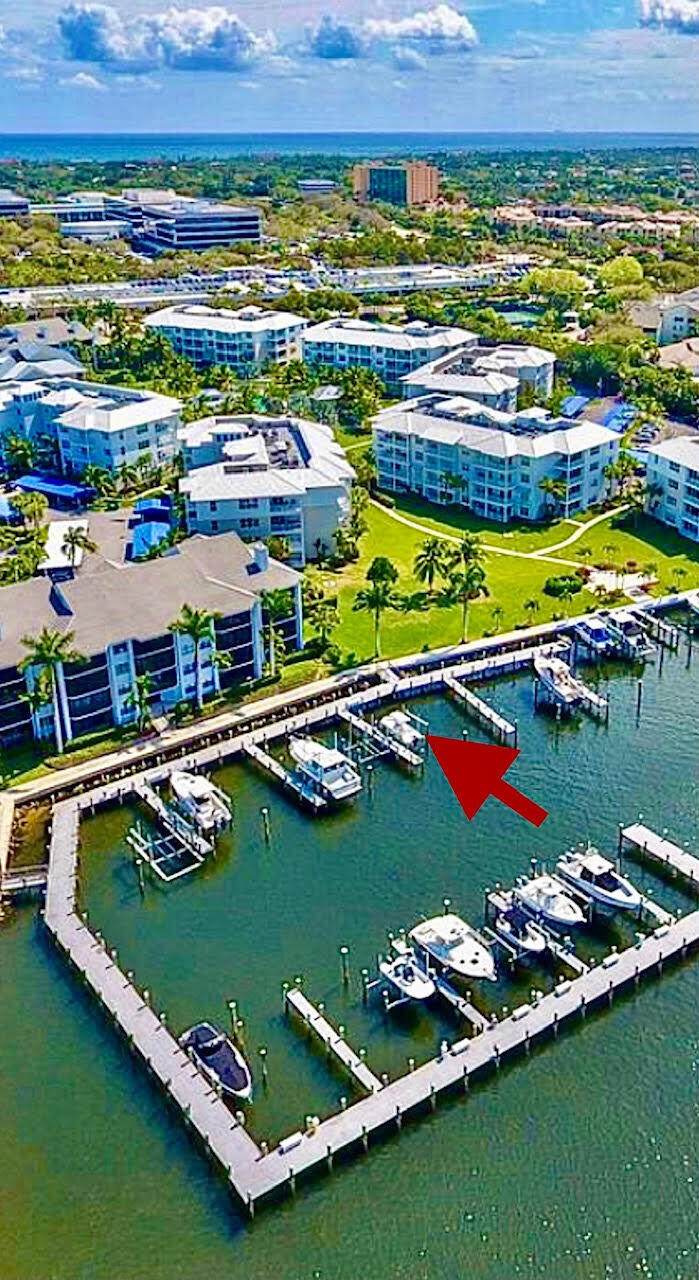 1014 Bay Colony Drive - Photo 1