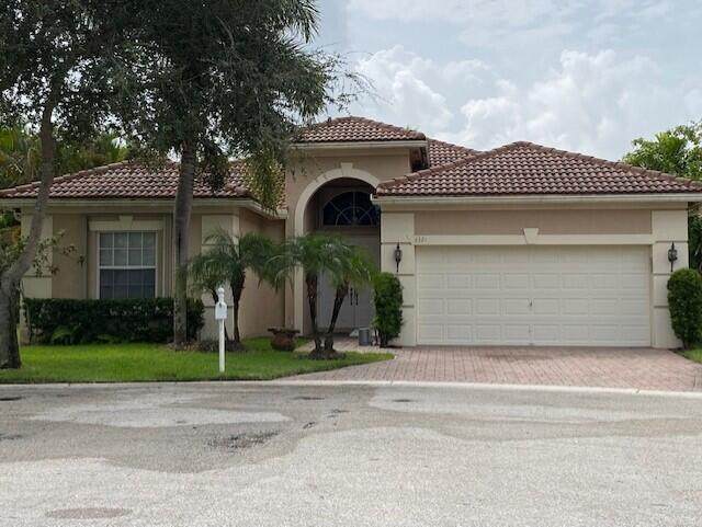 8321 Mastic Cay - Photo 1